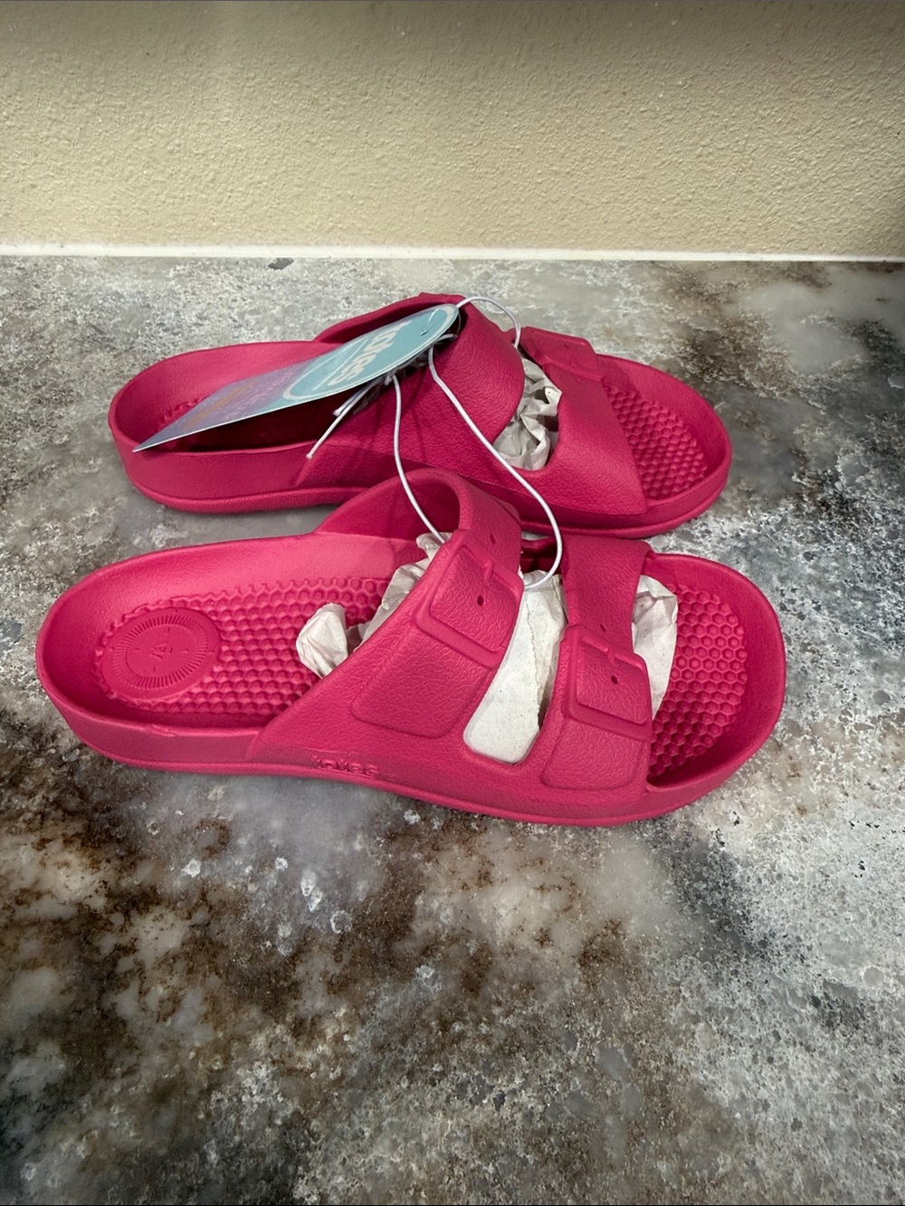 totes Kids Double-Buckle Slide Sandals in Hot Pink